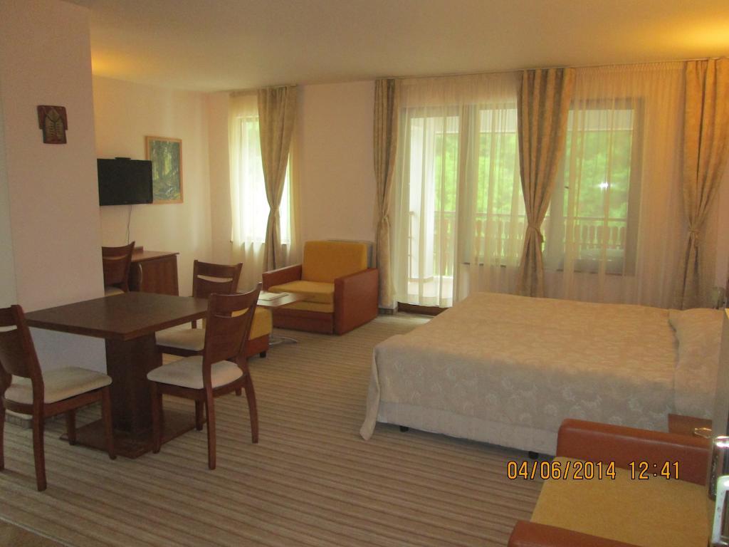 Fisherman'S Hut Family Hotel Beden Kamer foto