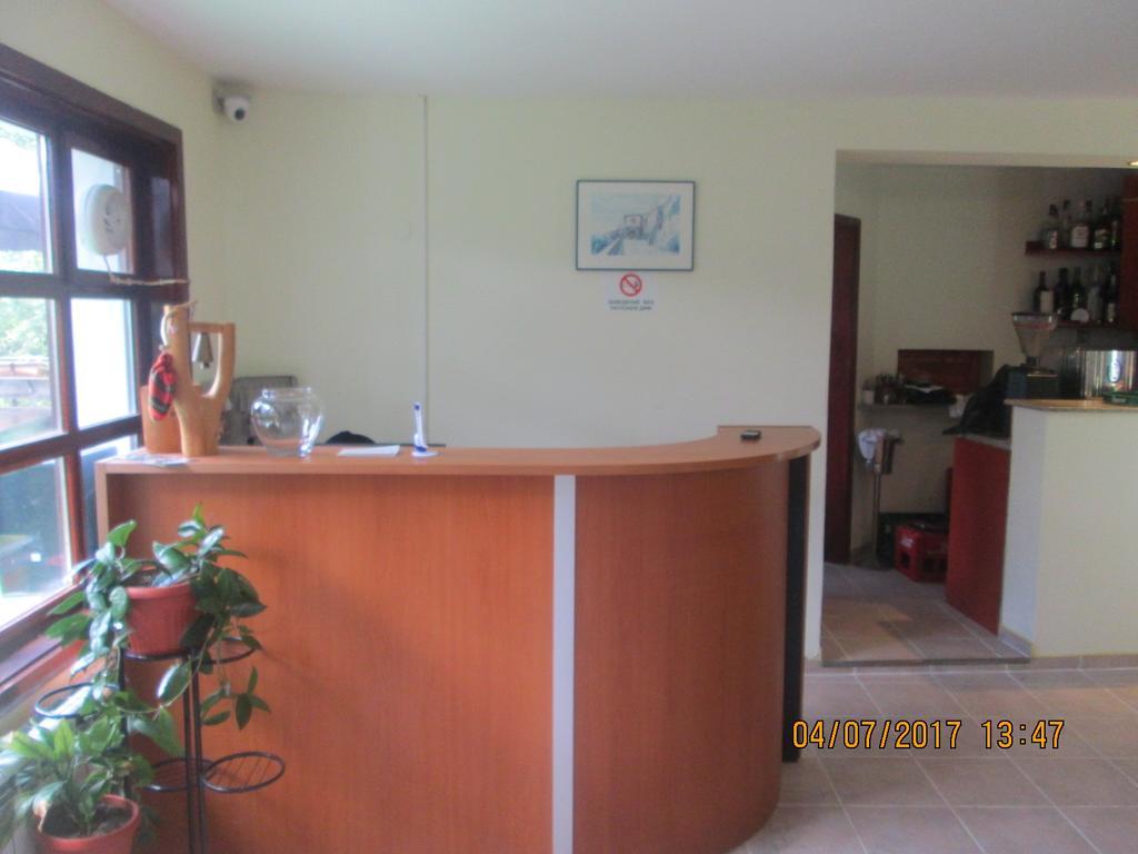 Fisherman'S Hut Family Hotel Beden Buitenkant foto
